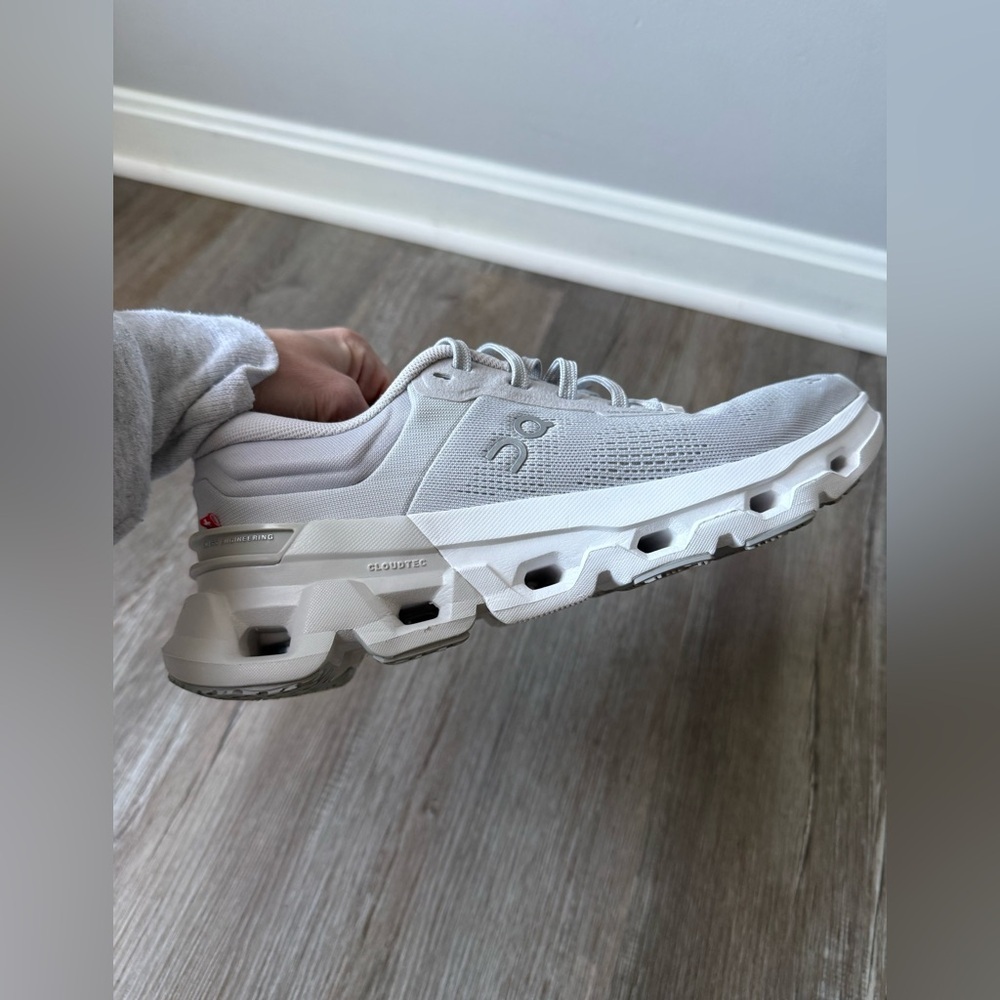 On Running Cloud Flyer 5 Shoes Sneakers Gray Glacier Wolf White Size 8.5 - Picture 5 of 13